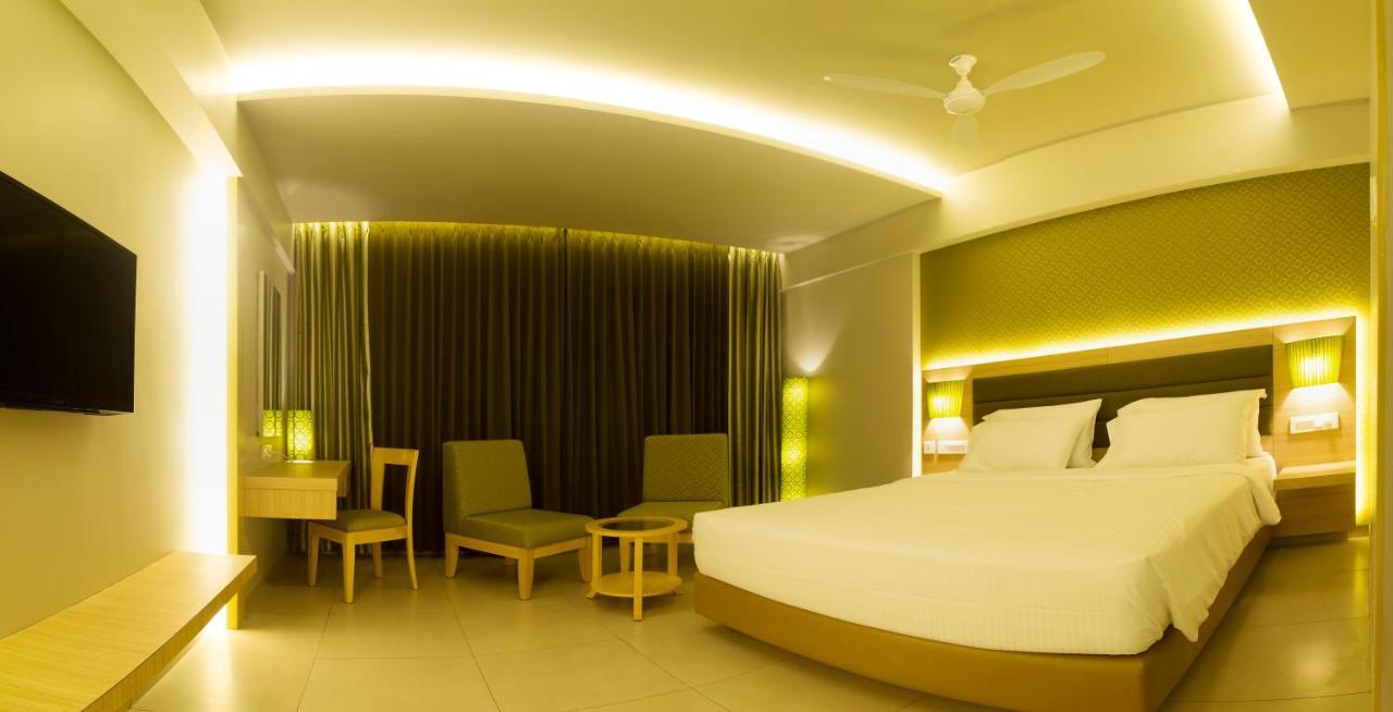 Kvm Hotels Srirangam Tiruchirappalli Exterior foto